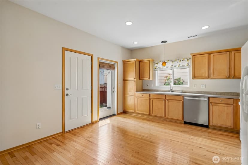 Property photo for 6748 Radiance Boulevard E, Fife photo 13