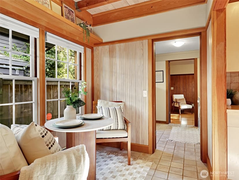 Property photo for 325 NW 74th Street, Seattle photo 14