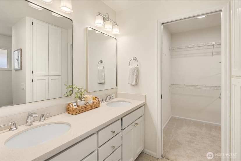 Property photo for 2225 179th Avenue NE, Redmond photo 19
