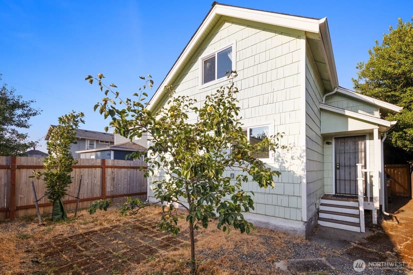 Property photo for 1514 S L Street, Tacoma photo 23