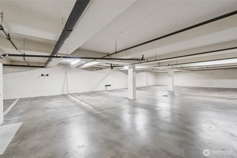 Property photo for 500 5th Avenue W #601, Seattle photo 28