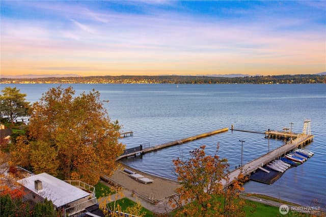 Property photo for 5003 NE 41st Street, Seattle photo 4