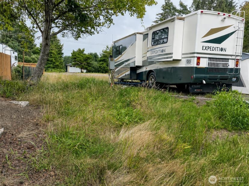 Property photo for 549 Point Brown Avenue SW, Ocean Shores photo 8