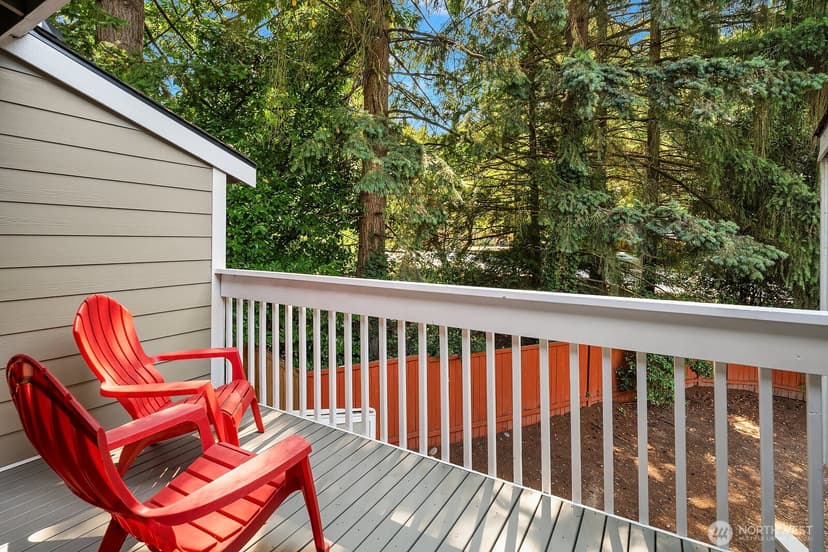 Property photo for 10129 NE 124th Place #507, Kirkland photo 15