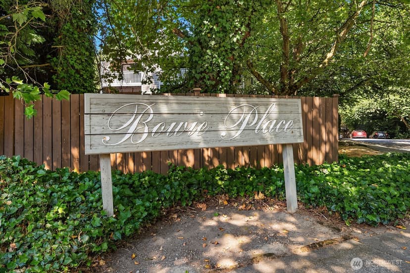 Property photo for 10129 NE 124th Place #507, Kirkland photo 20