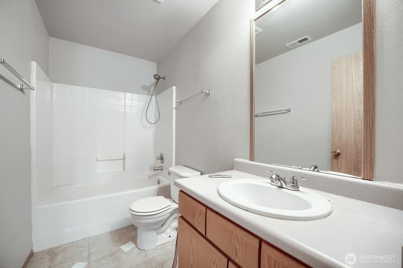 Property photo for 9502 187th Street Ct E, Puyallup photo 15