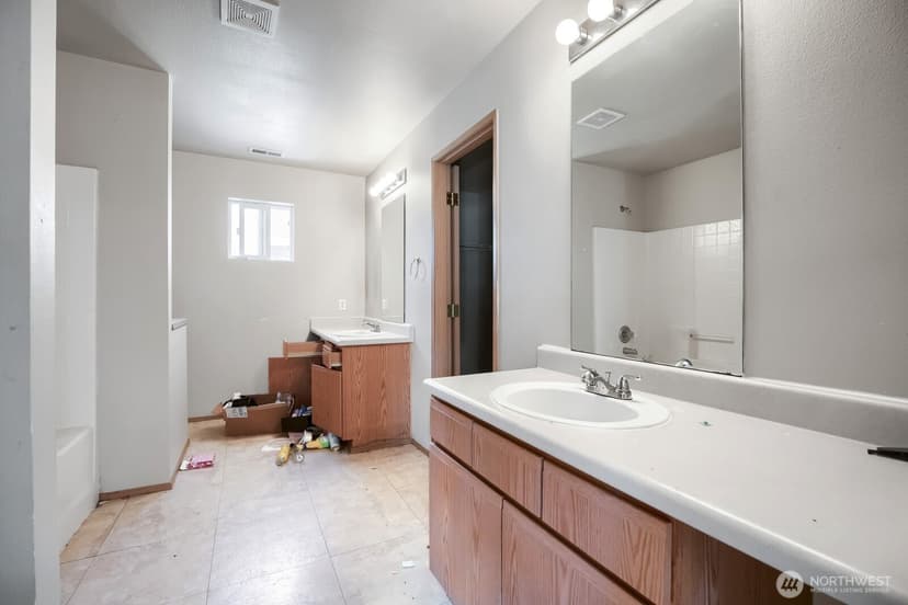 Property photo for 9502 187th Street Ct E, Puyallup photo 12