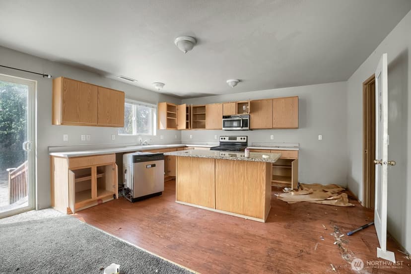 Property photo for 9502 187th Street Ct E, Puyallup photo 8
