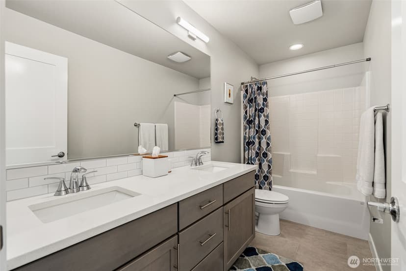 Property photo for 9812 6th Avenue SW, Seattle photo 26