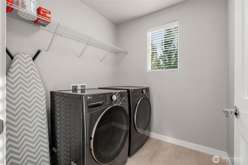 Property photo for 9812 6th Avenue SW, Seattle photo 27