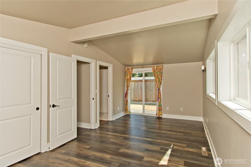 Property photo for 3121 N Bennett Street, Tacoma photo 20