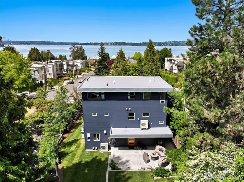 Property photo for 6304 Lakeview Drive, Kirkland photo 40