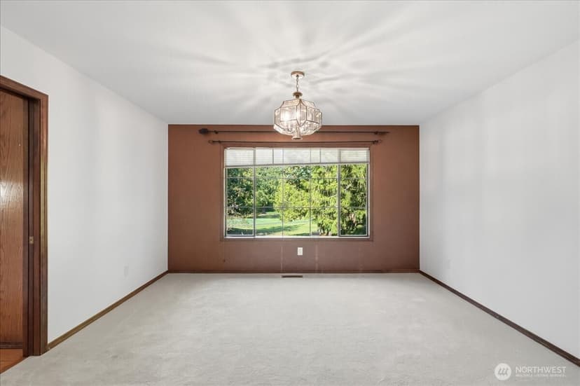 Property photo for 14037 205th Avenue NE, Woodinville photo 10