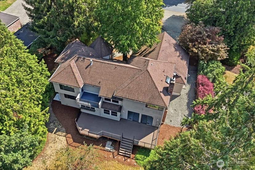 Property photo for 14037 205th Avenue NE, Woodinville photo 40