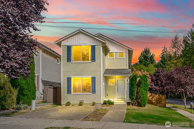 Property photo for 2607 105th Ave SE, Lake Stevens