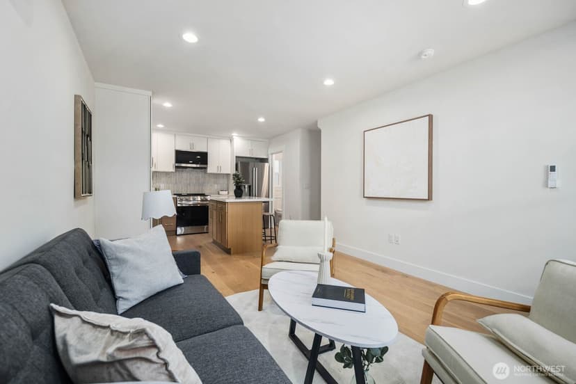 Property photo for 12040 5th Avenue NE, Seattle photo 11