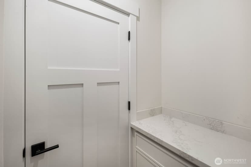 Property photo for 12040 5th Avenue NE, Seattle photo 26