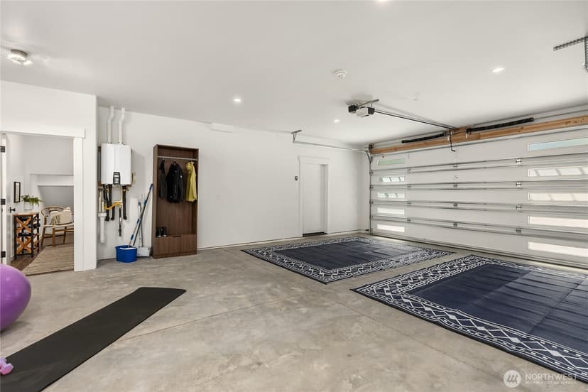 Property photo for 10399 NE Pine Way, Bainbridge Island photo 31