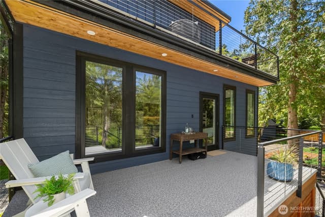 Property photo for 10399 NE Pine Way, Bainbridge Island photo 3