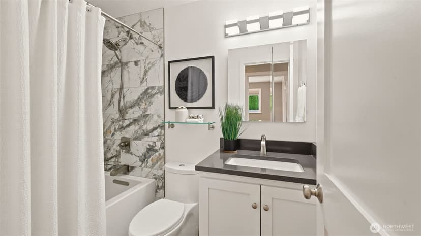 Property photo for 1703 128th Avenue SE, Bellevue photo 12