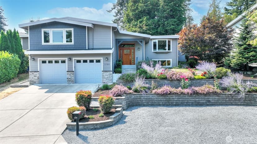 Property photo for 1703 128th Avenue SE, Bellevue