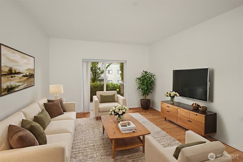 Property photo for 1731 10th Avenue NE #B115, Issaquah photo 3