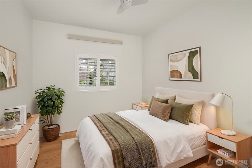 Property photo for 1731 10th Avenue NE #B115, Issaquah photo 5