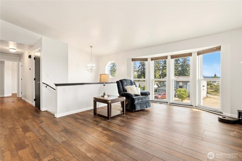 Property photo for 27708 74th Avenue NW, Stanwood photo 3