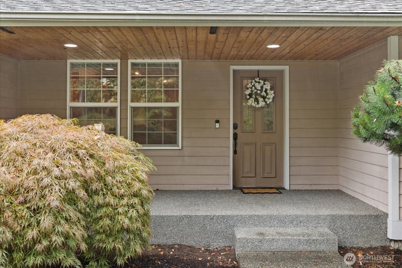 Property photo for 2505 Lake Drive, Lake Stevens photo 3