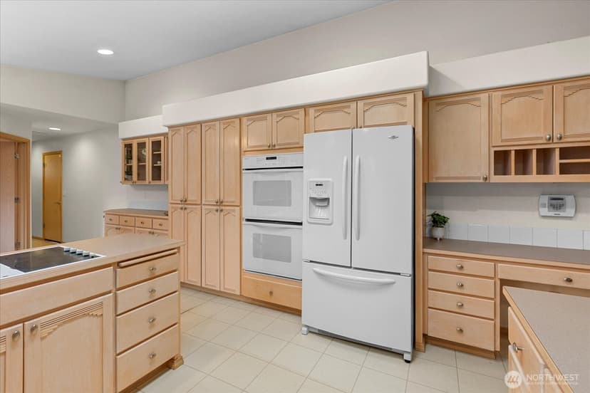 Property photo for 2505 Lake Drive, Lake Stevens photo 17