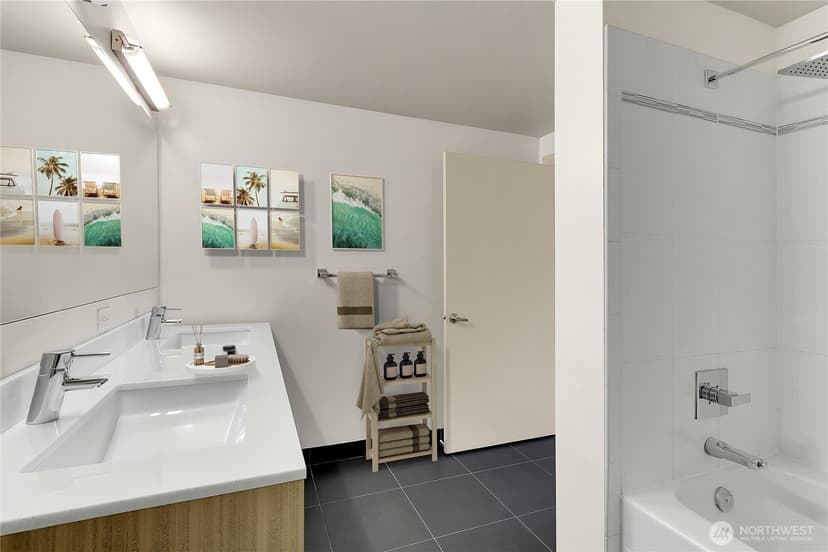 Property photo for 530 Broadway E #210, Seattle photo 10