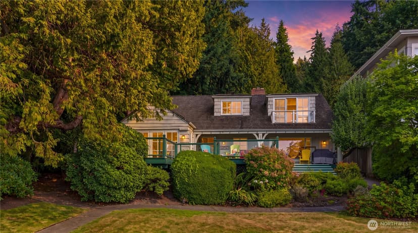 Property photo for 13823 62nd Avenue NE, Kirkland