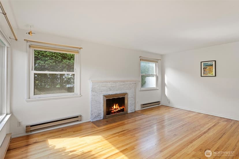 Property photo for 8337 27th Avenue NW, Seattle photo 6