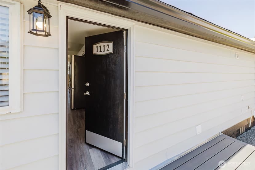 Property photo for 1112 Perry Avenue, Bremerton photo 35