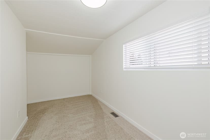 Property photo for 1112 Perry Avenue, Bremerton photo 23