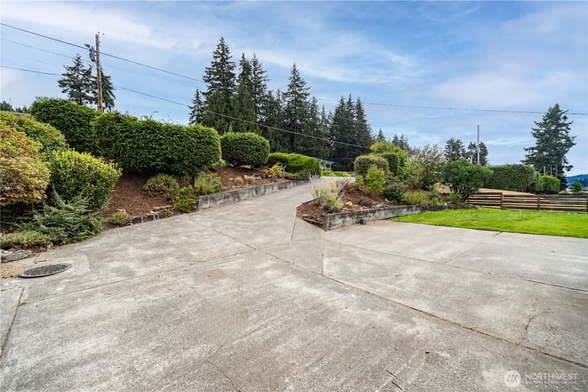Property photo for 18149 9th Avenue NE, Poulsbo photo 36
