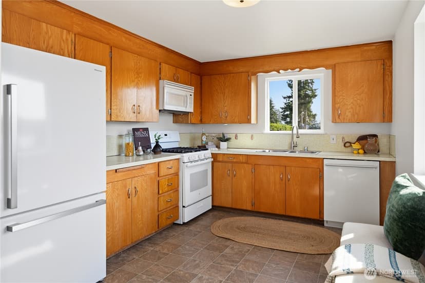 Property photo for 18149 9th Avenue NE, Poulsbo photo 10