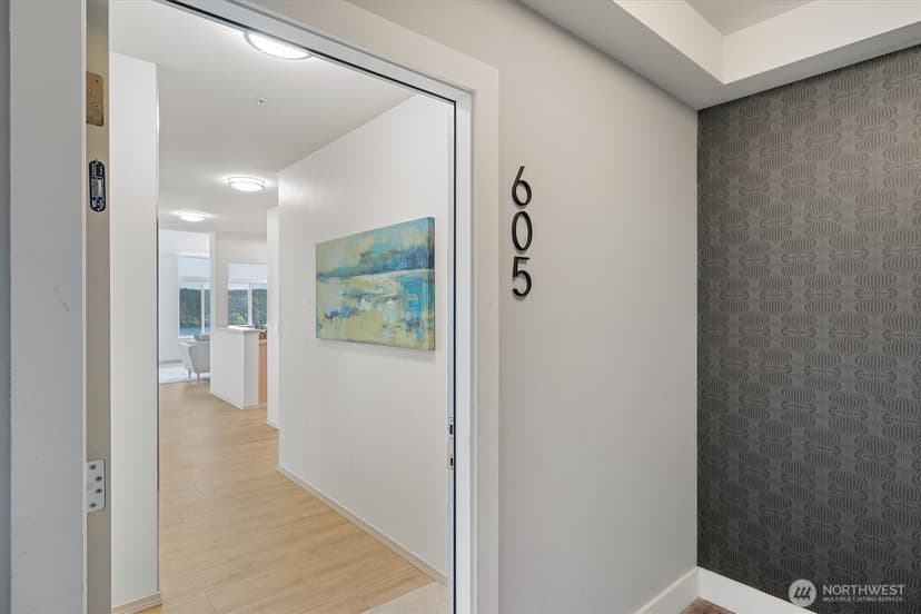 Property photo for 15020 Bothell Way NE #605, Lake Forest Park photo 4