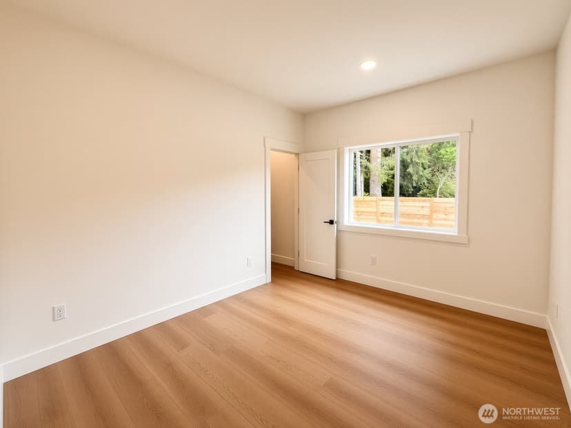 Property photo for 148 NW Narwhal Loop N, Ocean Shores photo 14