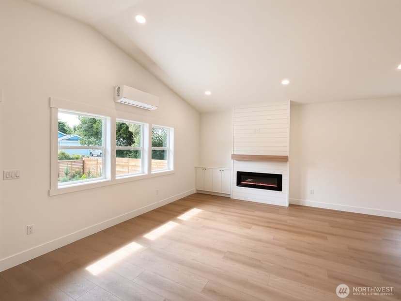 Property photo for 148 NW Narwhal Loop N, Ocean Shores photo 2
