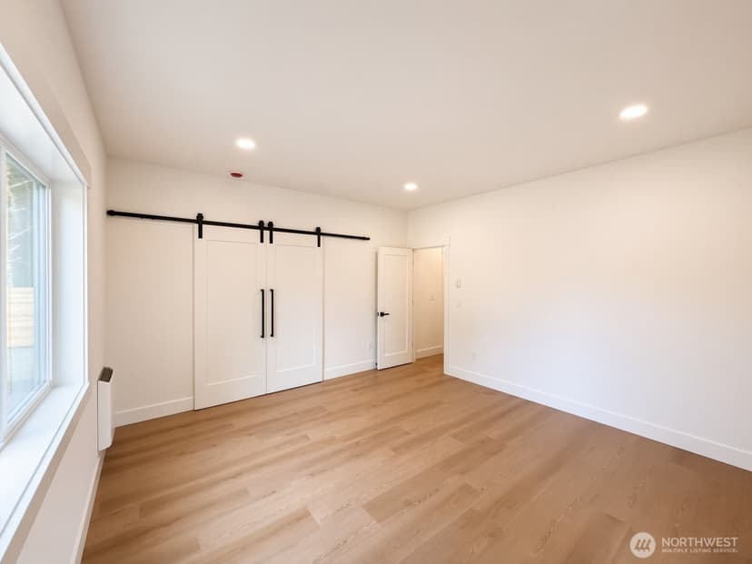 Property photo for 148 NW Narwhal Loop N, Ocean Shores photo 17