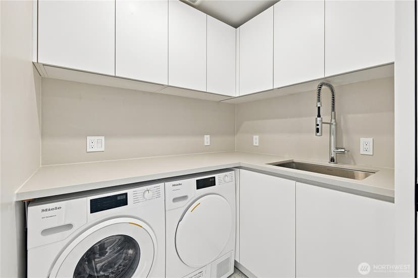 Property photo for 300 Virginia Street #4504, Seattle photo 33