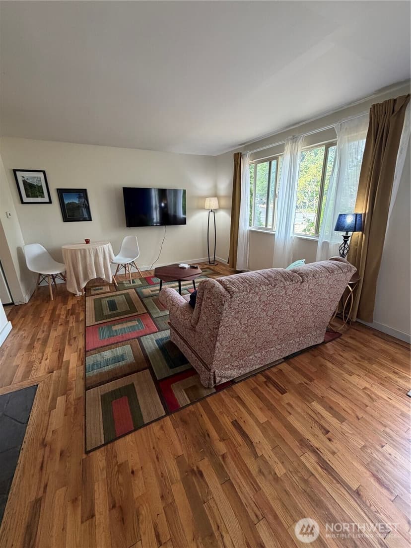 Property photo for 9626 Renton Avenue S #B, Seattle photo 7