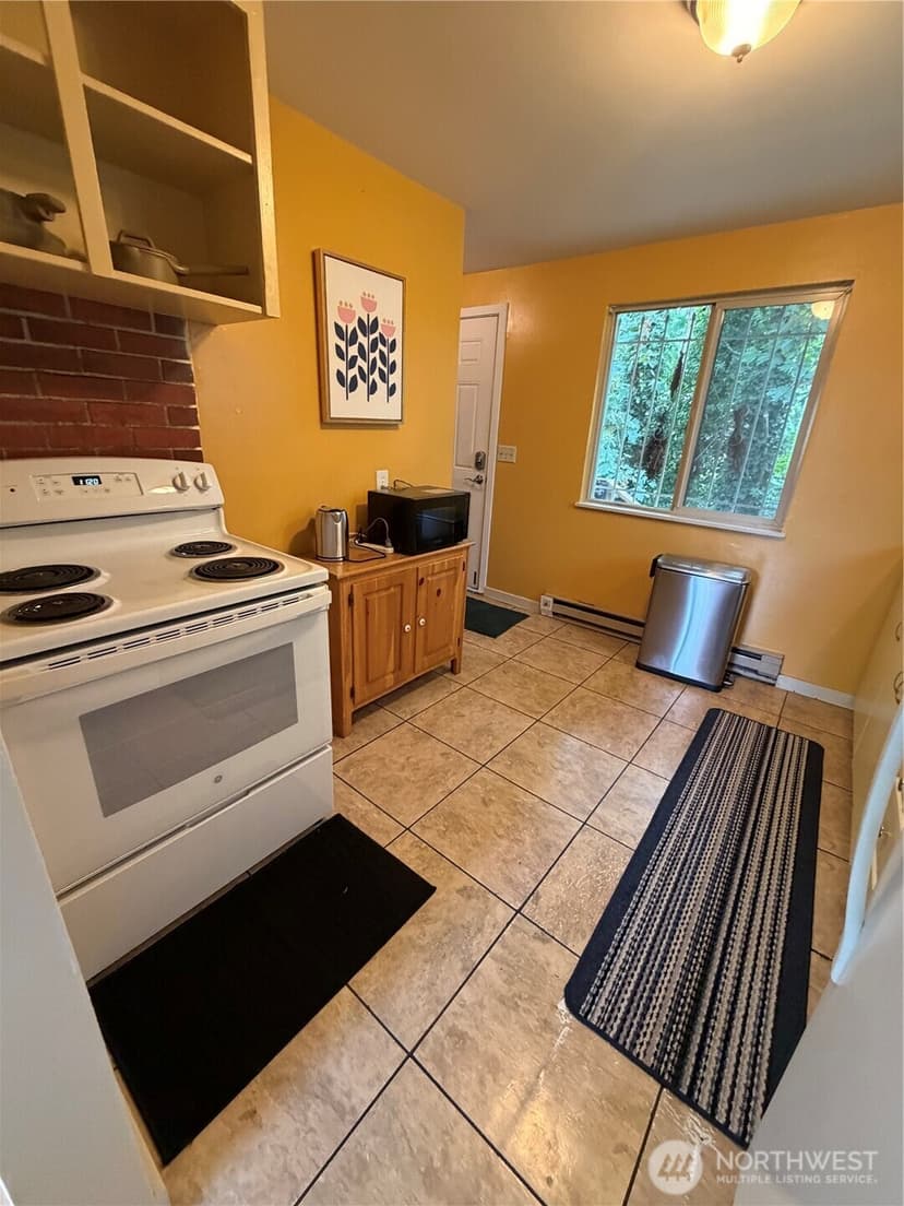 Property photo for 9626 Renton Avenue S #B, Seattle photo 11