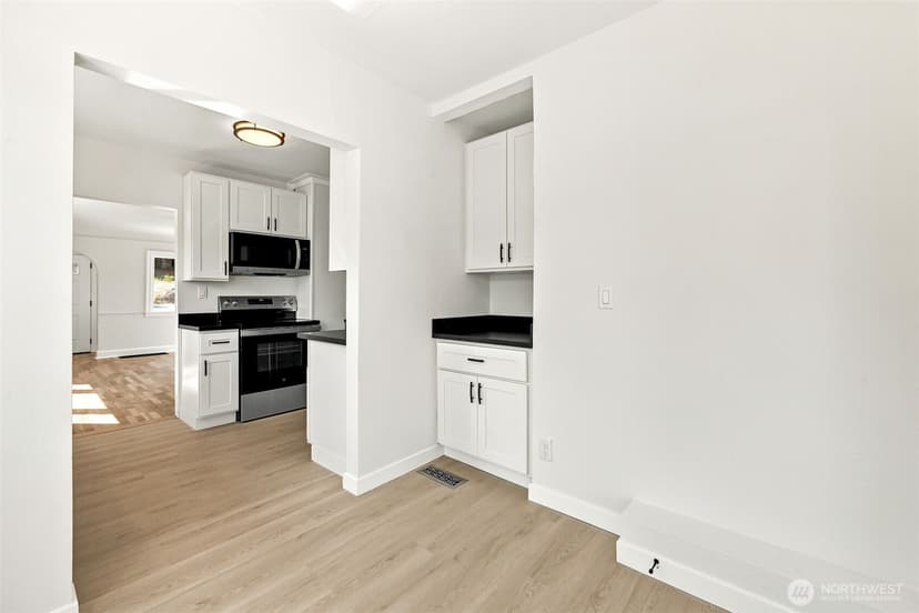 Property photo for 1116 N Lafayette Street, Bremerton photo 22
