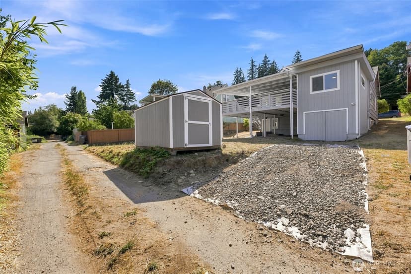Property photo for 1116 N Lafayette Street, Bremerton photo 3
