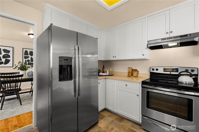 Property photo for 1123 E Hemlock Street, Kent photo 11
