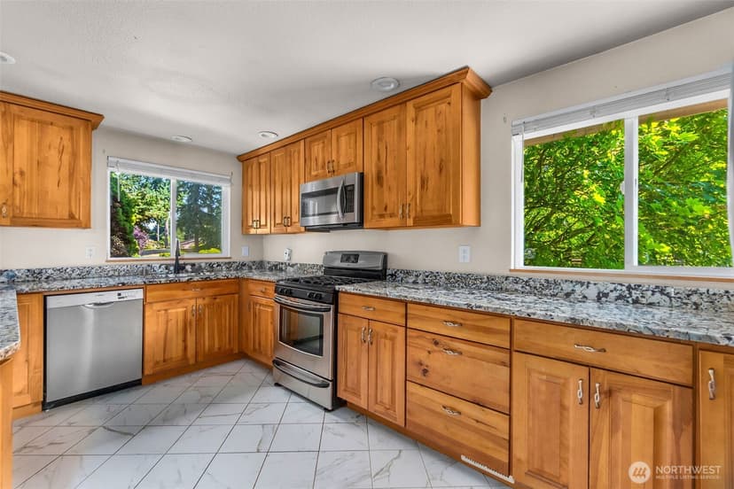 Property photo for 21603 125th Street Ct E, Bonney Lake photo 12