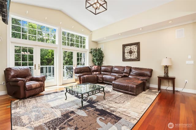 Property photo for 11303 132nd Street NE, Arlington photo 4