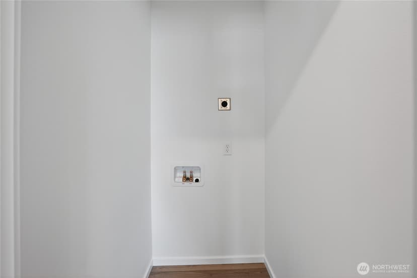 Property photo for 9811 31st Avenue SE #F1, Everett photo 21